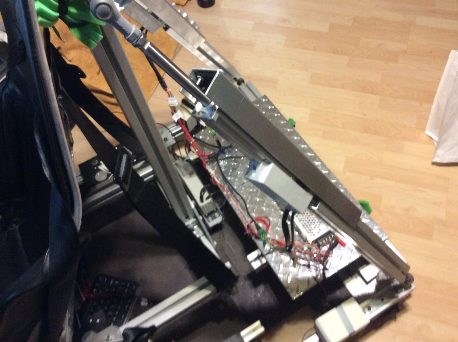 why there is some beep sound from scn5