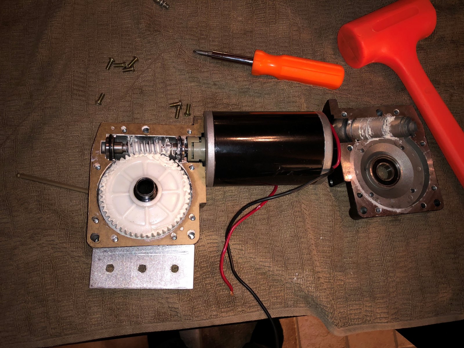 Pgsaw worm gear motor backlash Page 3