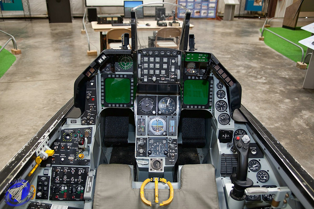f16mesa.jpg