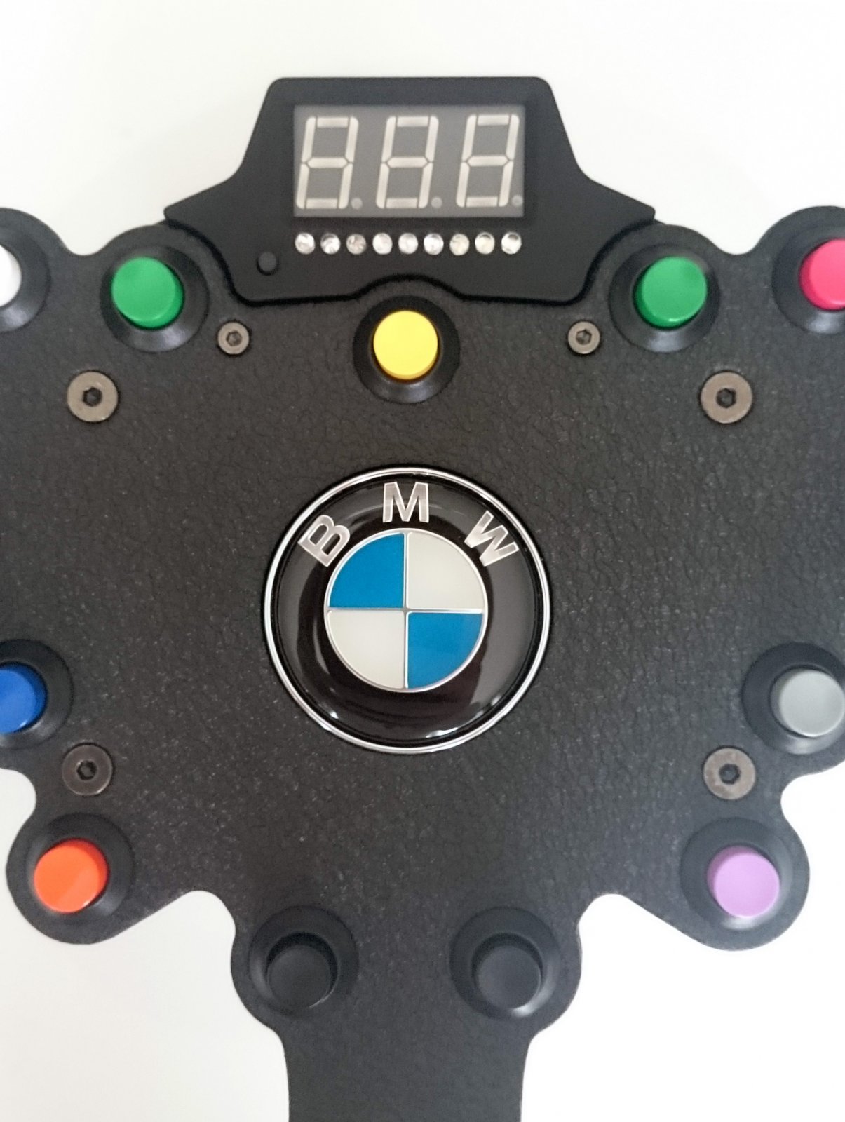 fanatec_bmw_m3_gt_rim_detail.jpg