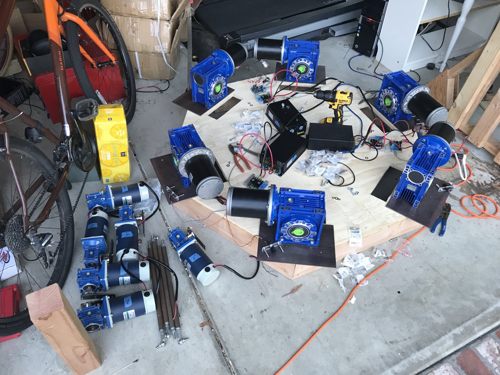 frame with new motors.jpg