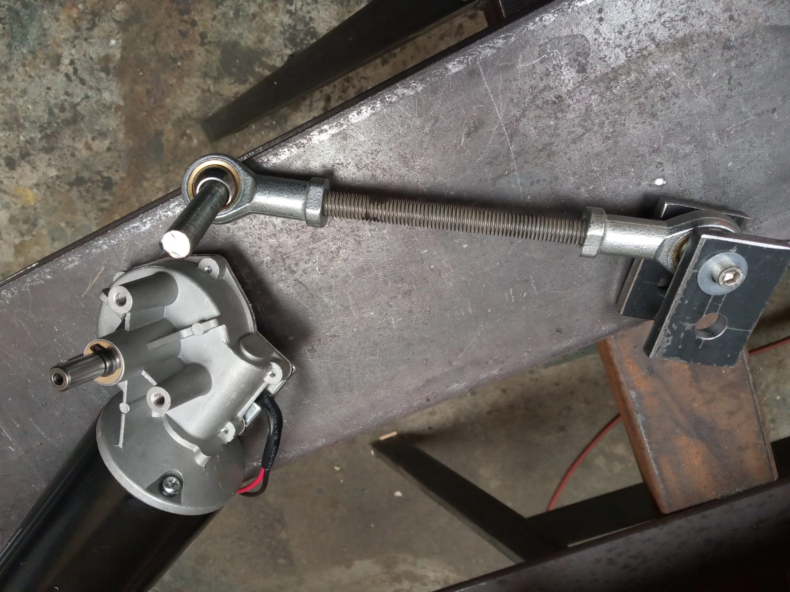 Motor 2.jpg