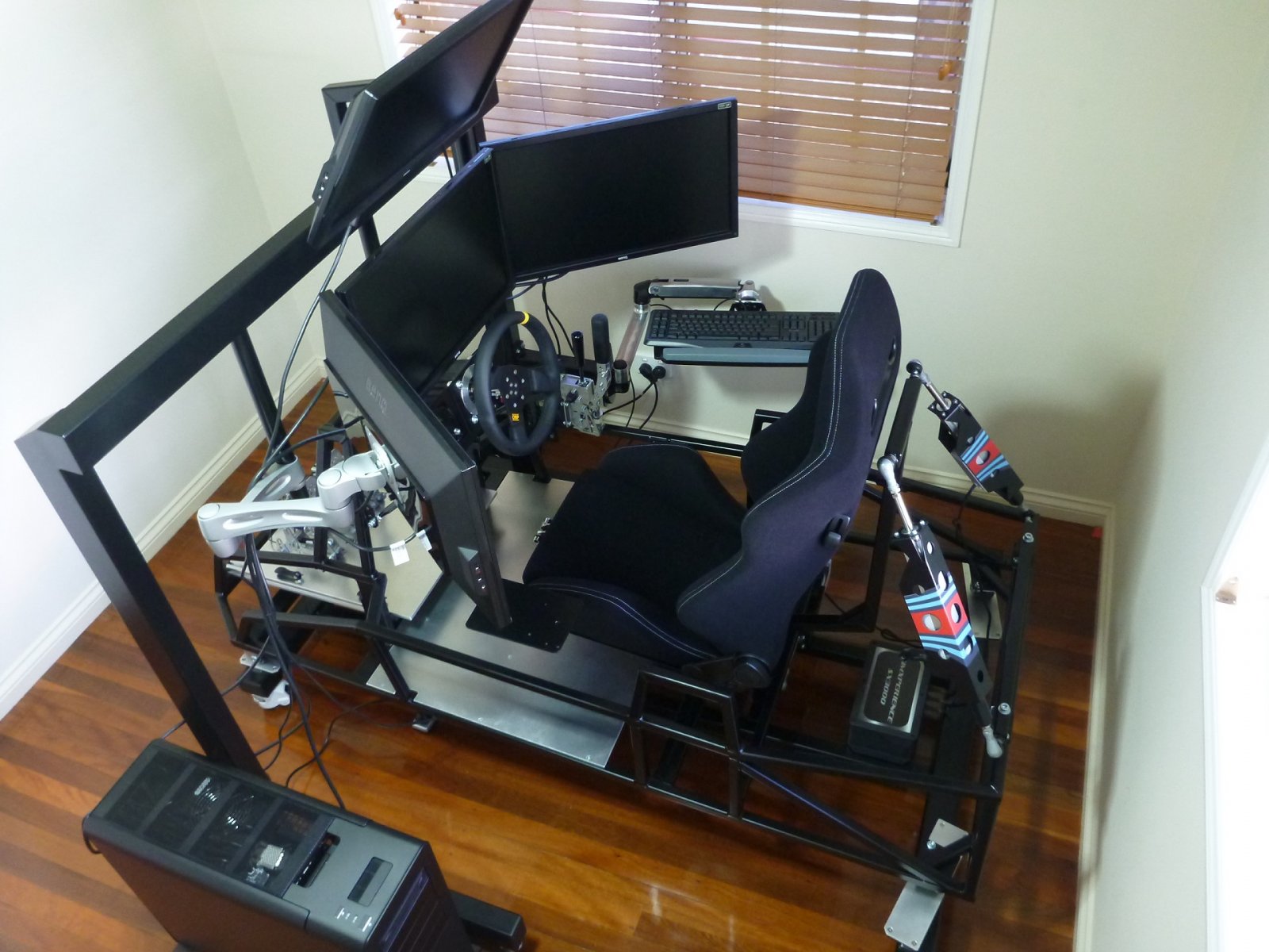 P1000945 lres.jpg