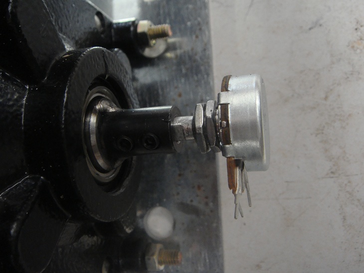 Pot Connection to drive shaft 60 to 1 gearbox.jpg