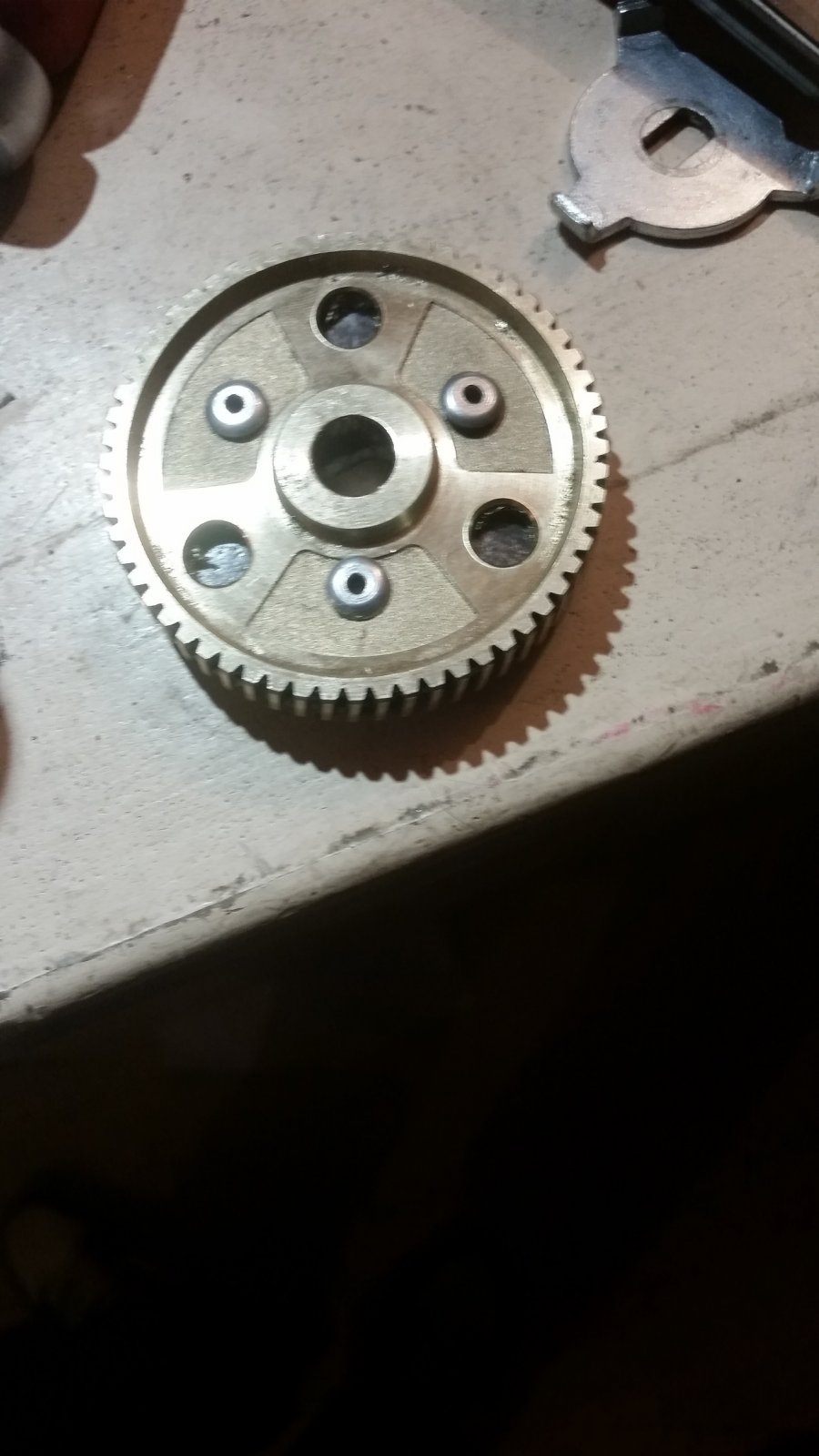 Rondelle fixée rivets.jpg