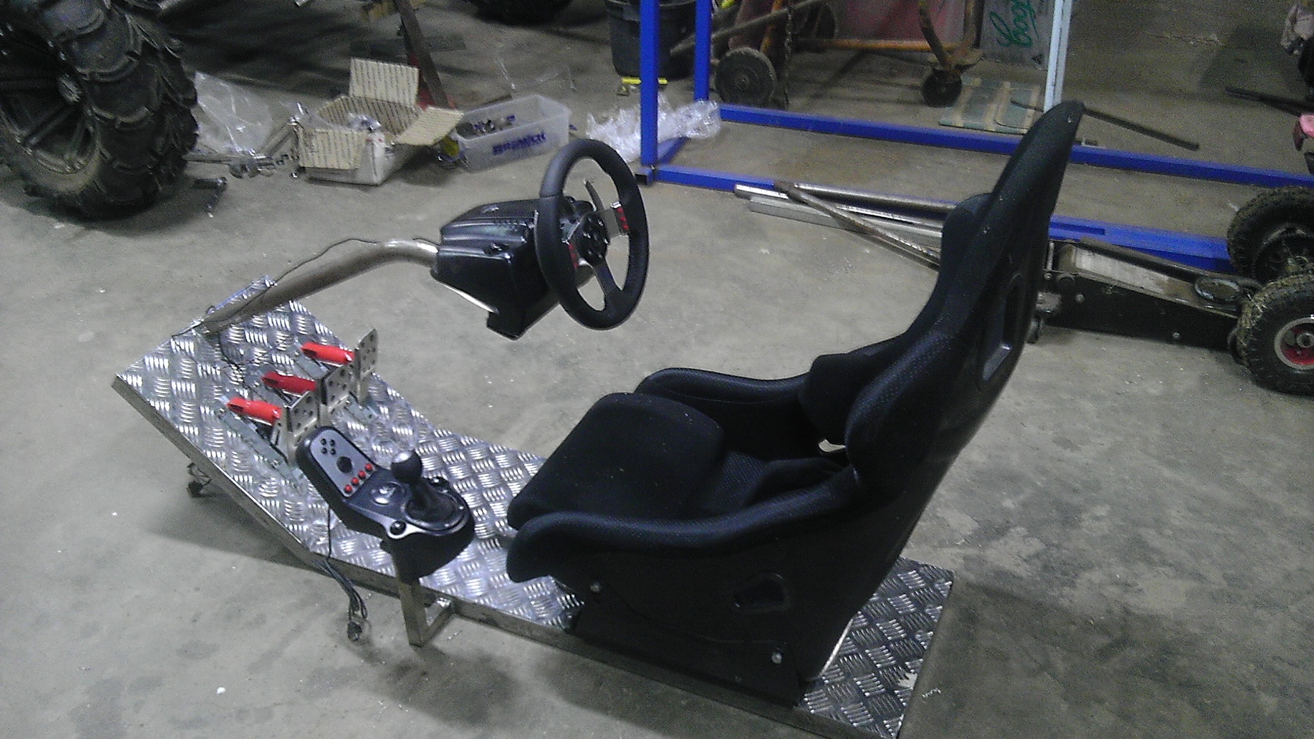 sim chassis1.jpg