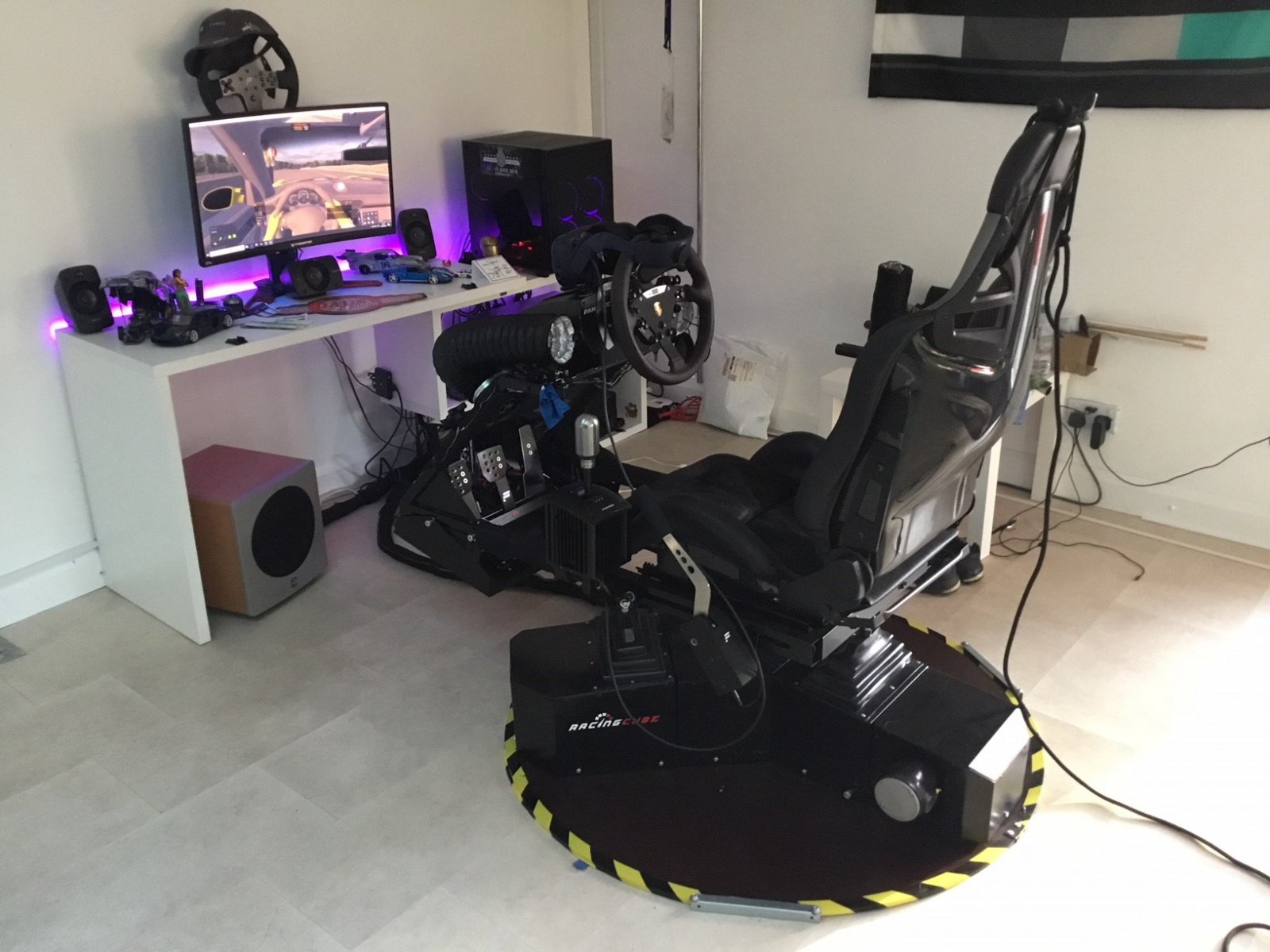 Simx1.jpg