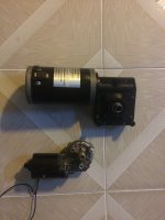 wiper vs gear motor.jpeg