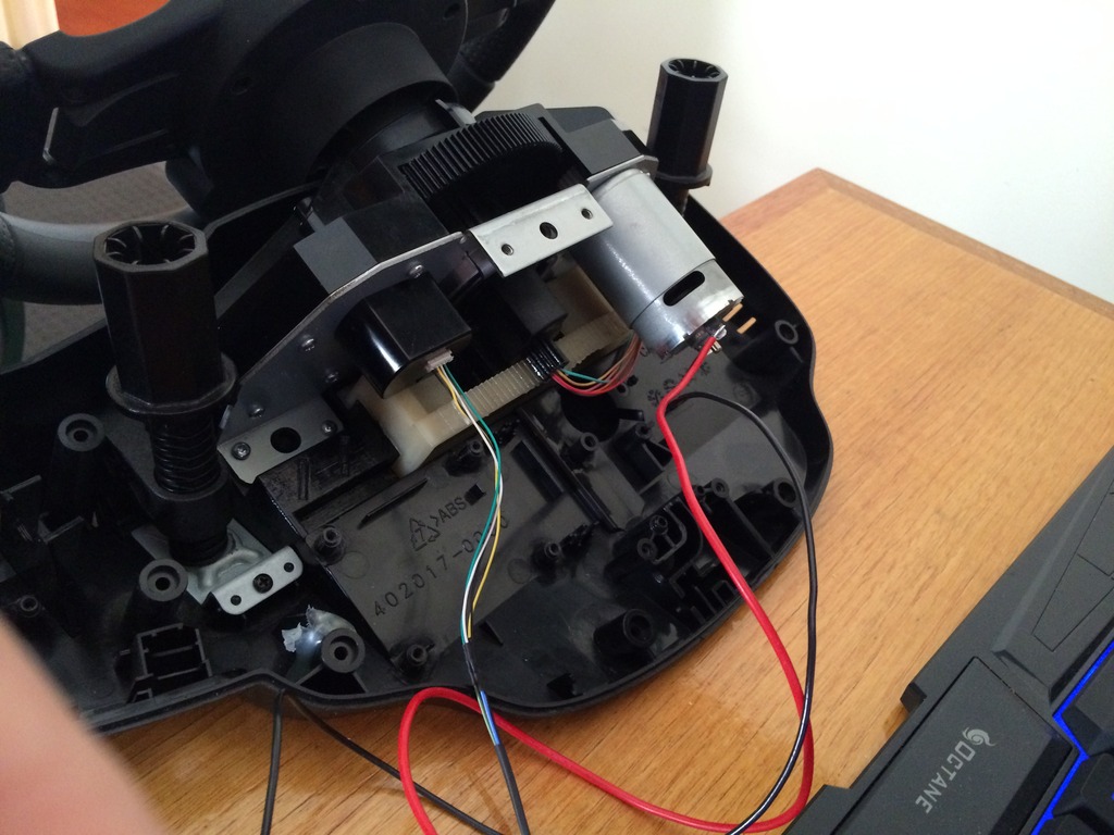 DIY Steering Wheel 200Watts DC Engine controlled by X-Sim constructed by  Cougarsymulations